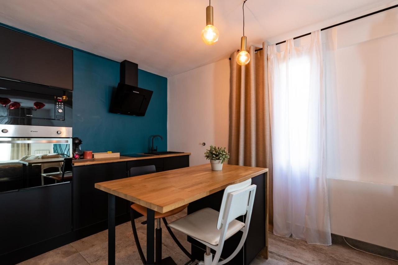 Suite And Spa 21 Dijon Exterior foto